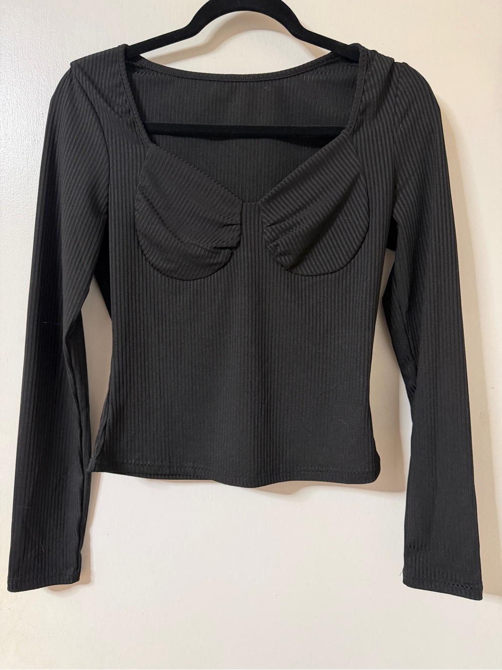 SHEIN Black Rib-Knit Long Sleeve Scoop Bust Top